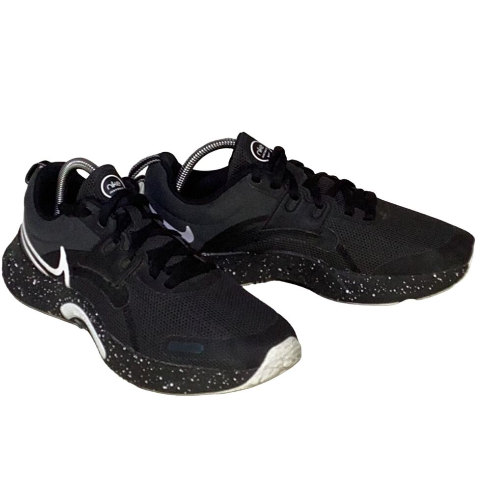 Nike Men's Renew Retaliation TR3 Athletic Sneakers, Men's 9
